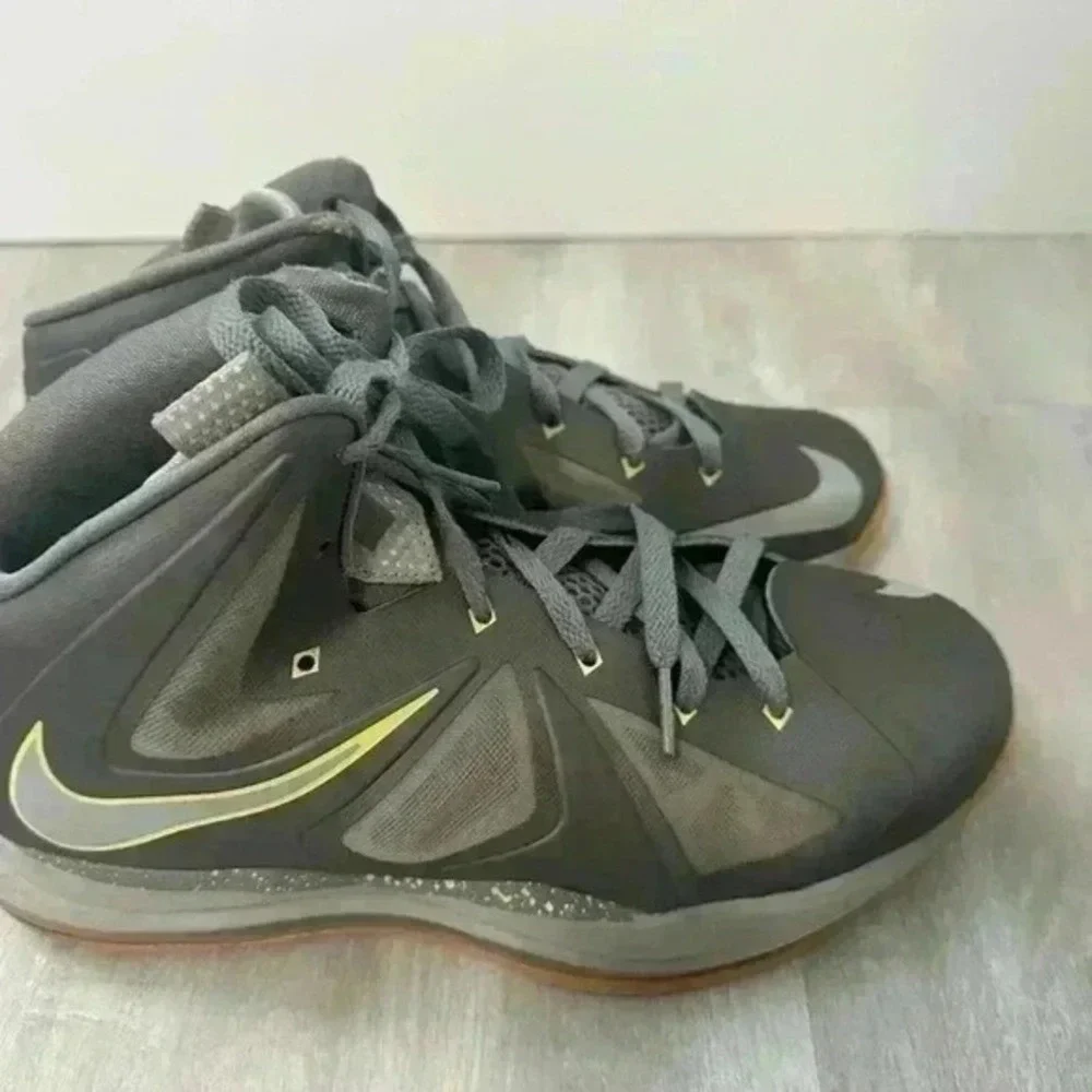 Nike Lebron Soldier 10 Youth Basketball Shoes Gray Yellow Size 6.5Y